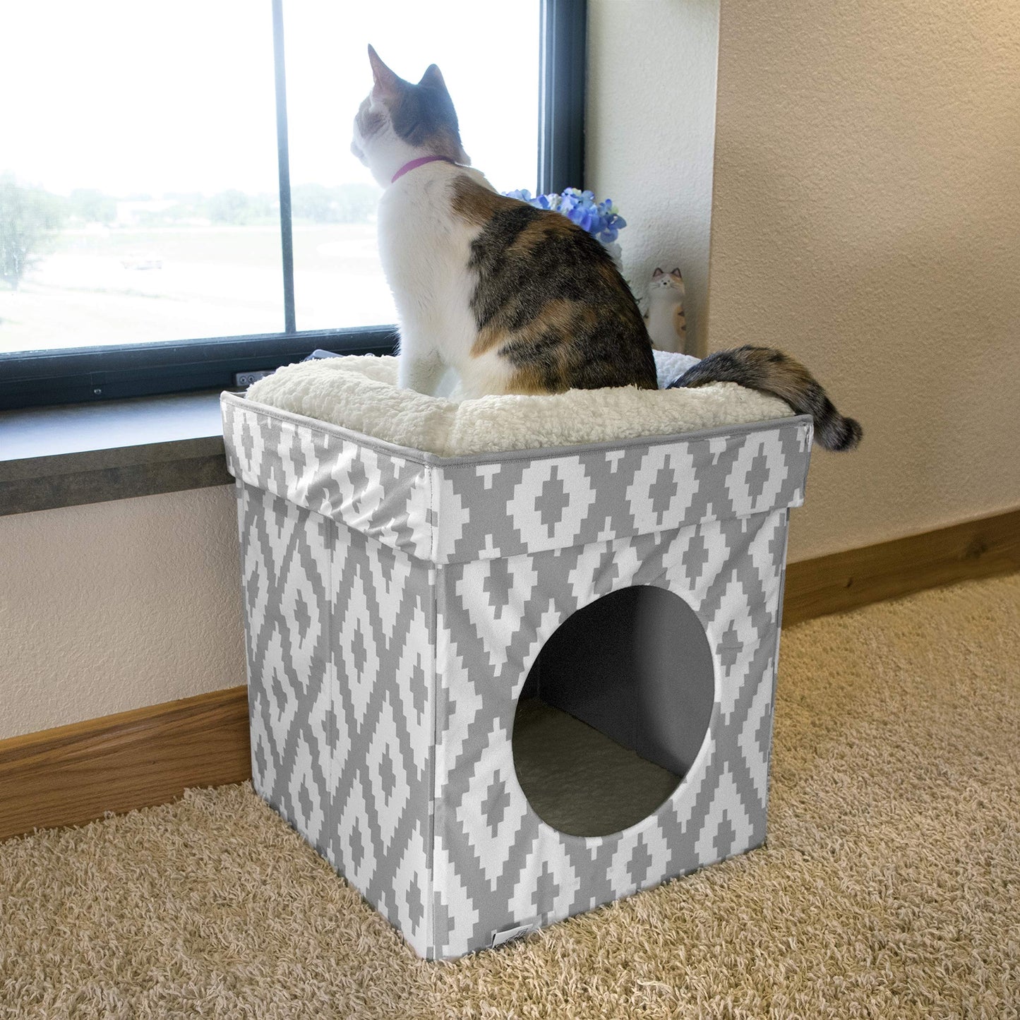 Stackable Cat House